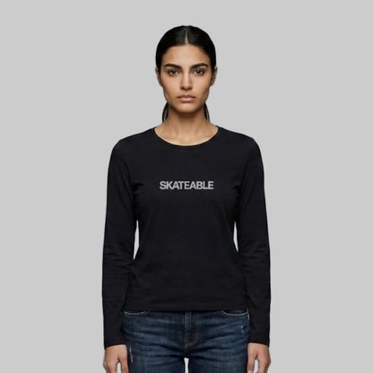 Women's Long Sleeve Stretch Logo Tee